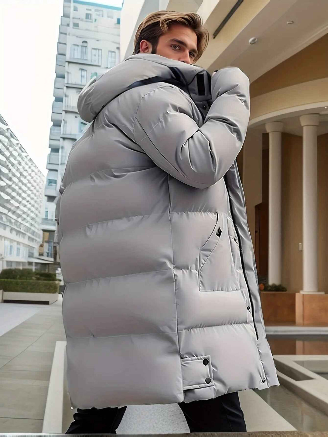 Men's Water-Repellent Long Puffer Jacket with Hood - Lined Comfort Fit