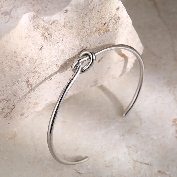Minerva | Women's Gold Cuff Bracelet - Vintage Twisted Knot Design