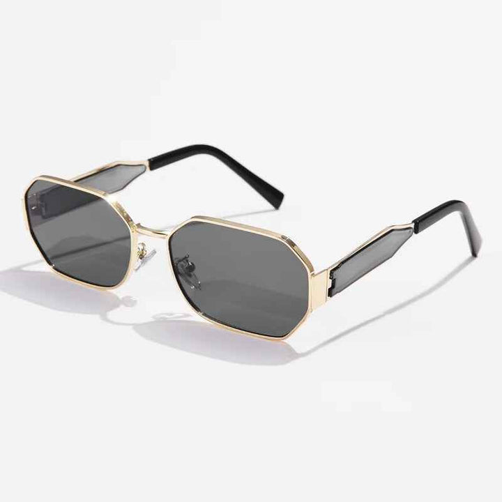Stylish Geo-Inspired Sunglasses for Trendy Looks Black