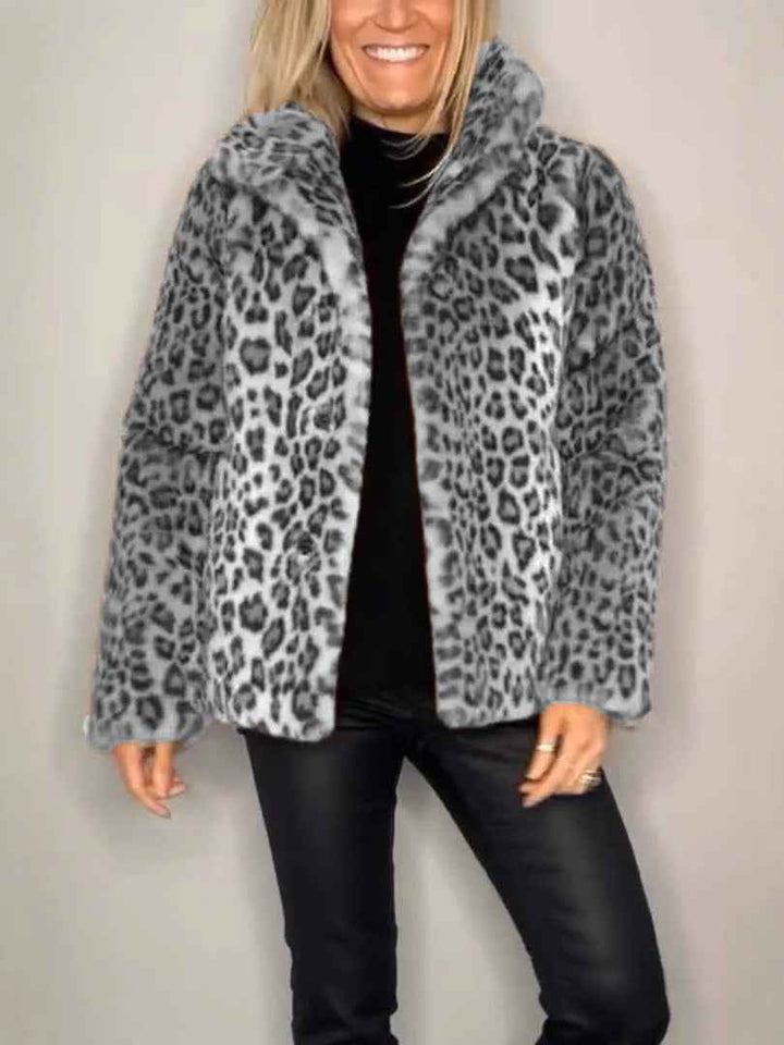 Women's Oversized Leopard Print Faux Fur Coat with Notched Collar Short Black And White