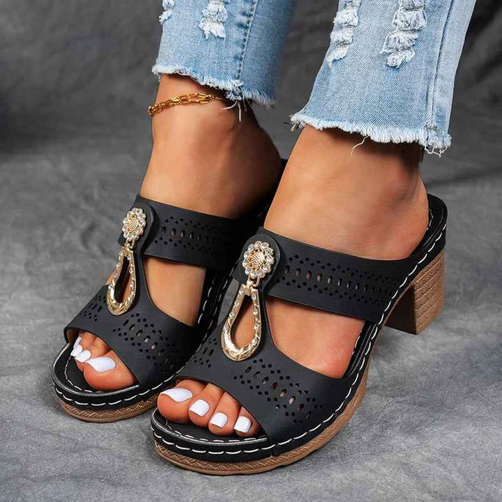 Karen | Chic and Comfortable Orthopedic Sandals Black