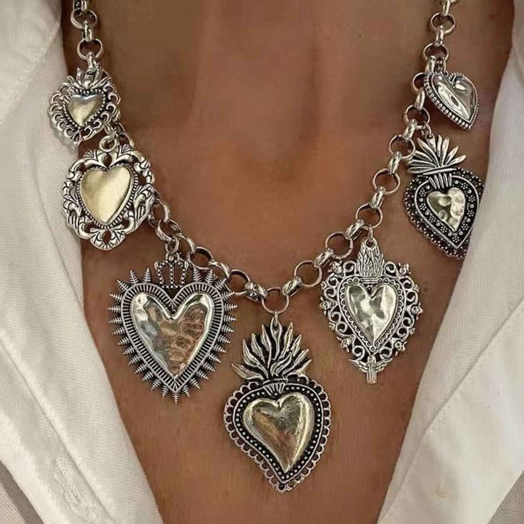 Elegant Nightfall Necklace