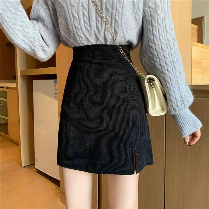 Women's Ribbed Corduroy Skirt Black