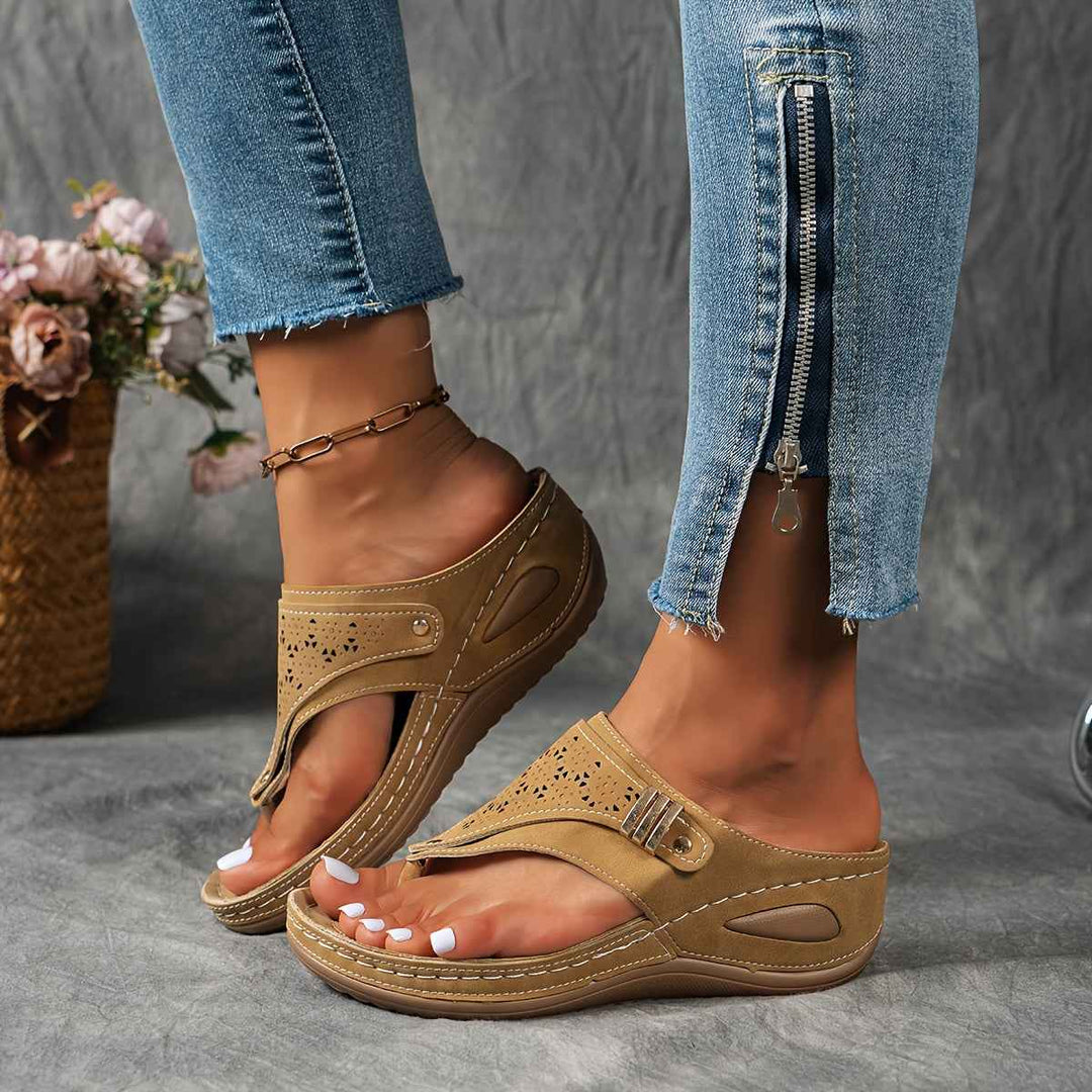 Aurevia | Ergonomic Comfort Sandals for Women – Perfect for Active Summer Days Yellow Brown
