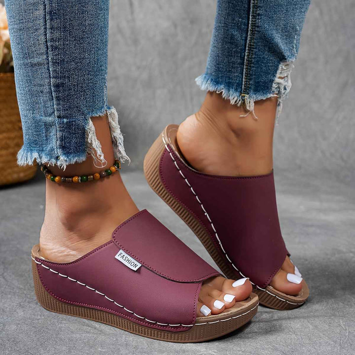 Wren | Comfortable Women's Sandals with Orthopedic Support Fuchsia