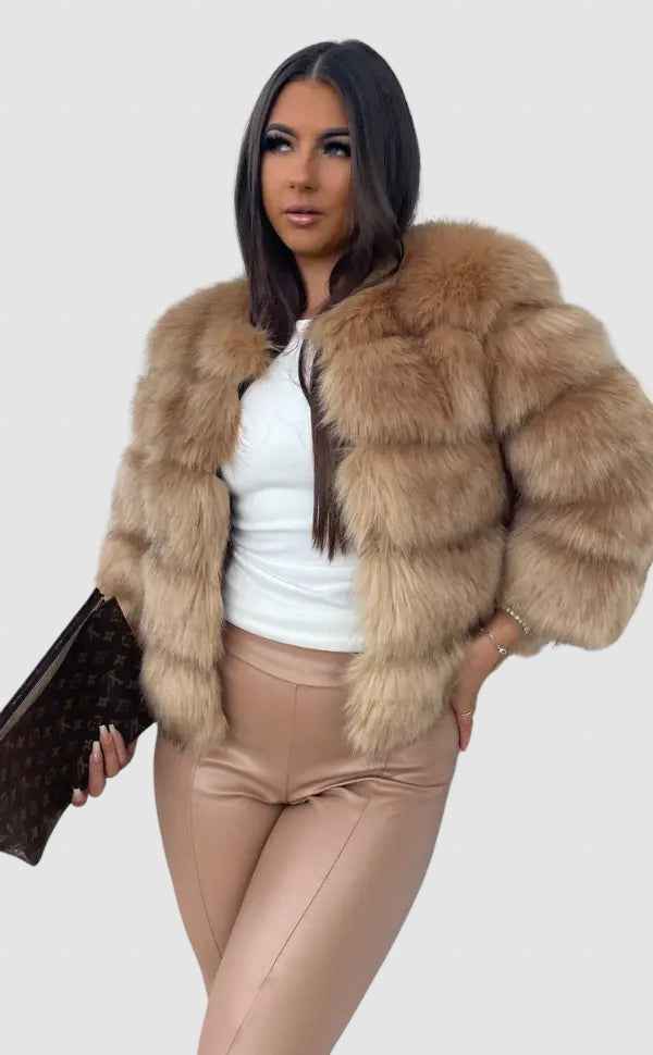 Plush Faux Fur Winter Jacket for Women - Cozy & Stylish Outerwear