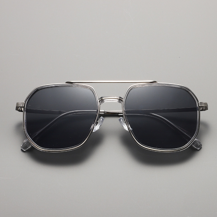 Polarized Navigator Sunglasses for Ultimate UV Protection
