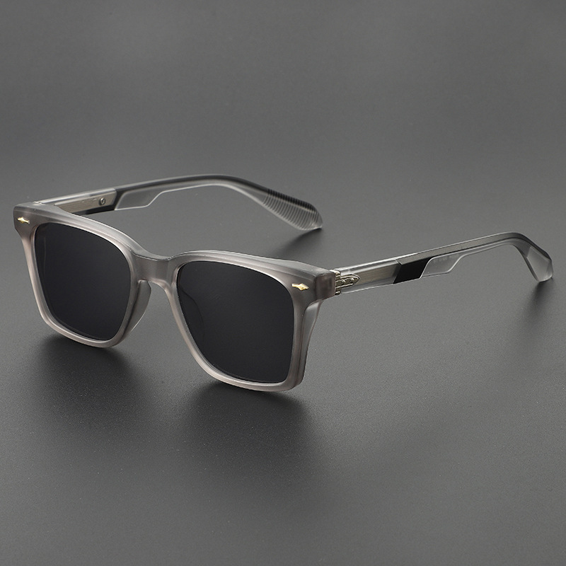 Polarized Solar Sunglasses for Ultimate UV Protection Gray
