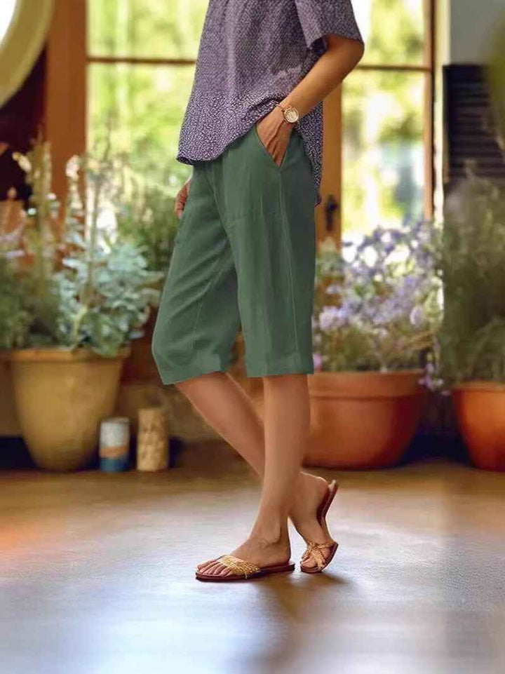 Women's Relaxed Linen Capri Pants with Pockets Green