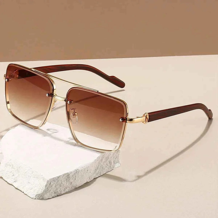Stylish Wooden Sunglasses