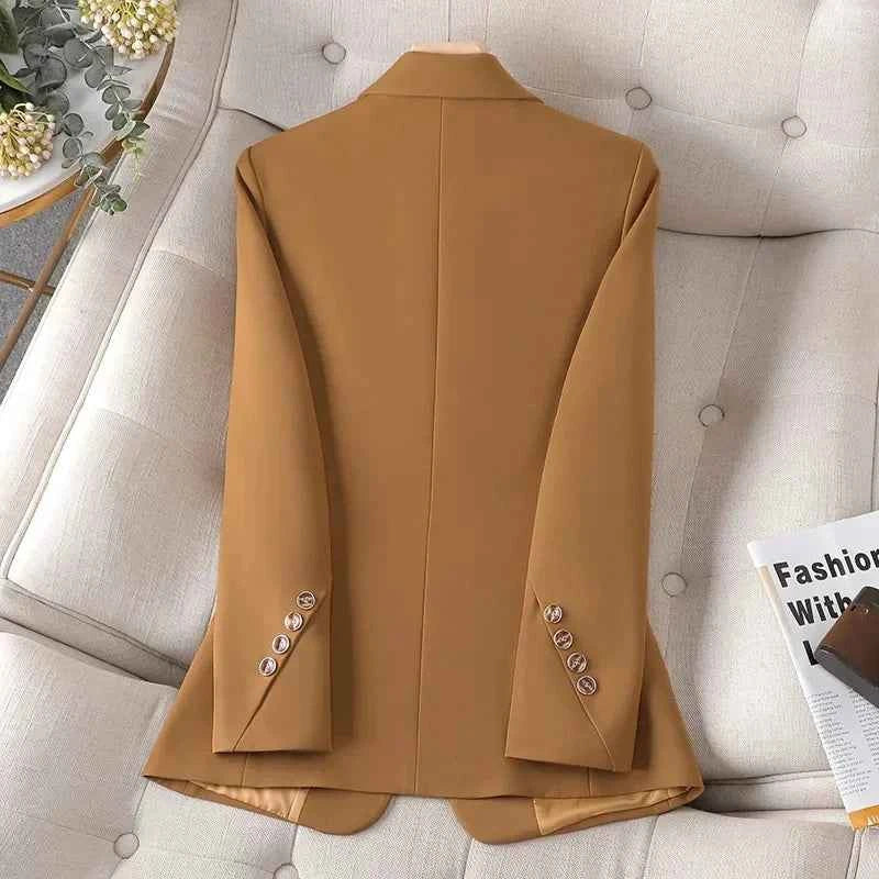 Women's Visionary Blazer for a Chic Look