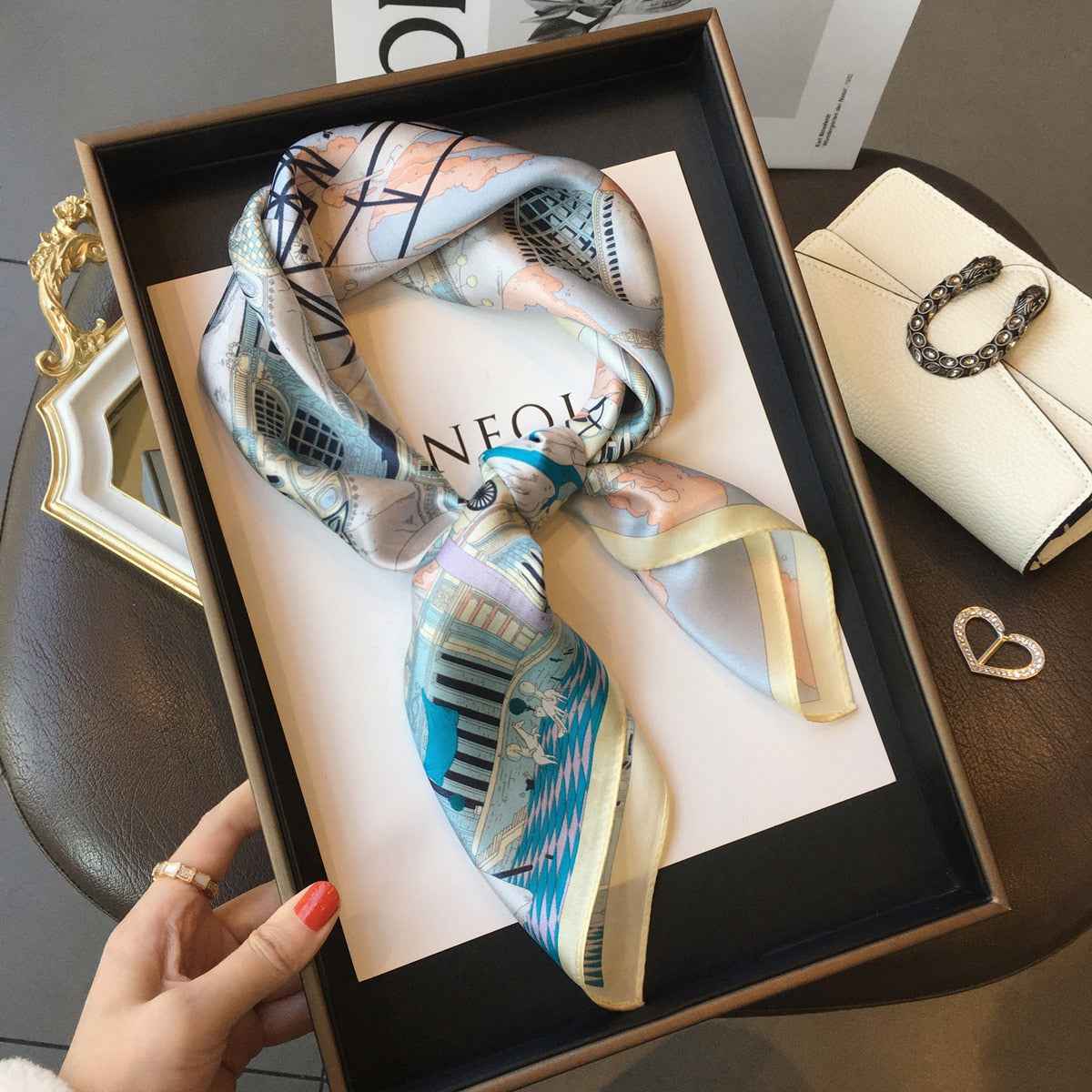 Women's Luxurious Silk Scarf Medium