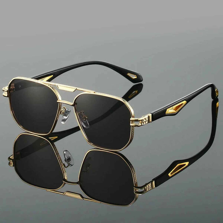 Stylish Signature Aviator Sunglasses Gold & Black