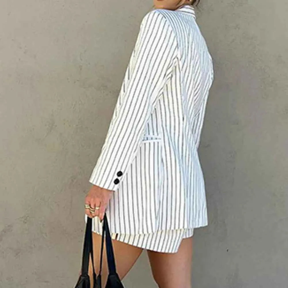 Women's Striped Oversized Blazer and High Waist Shorts Set – Elegant Style