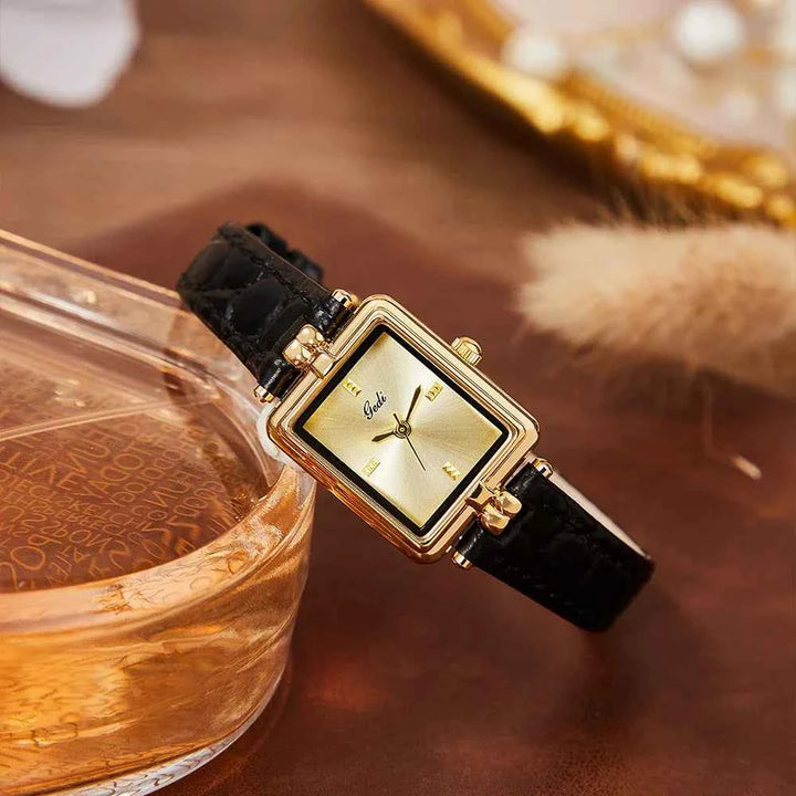 Elegant Gold-Toned Watch for Timeless Style Black