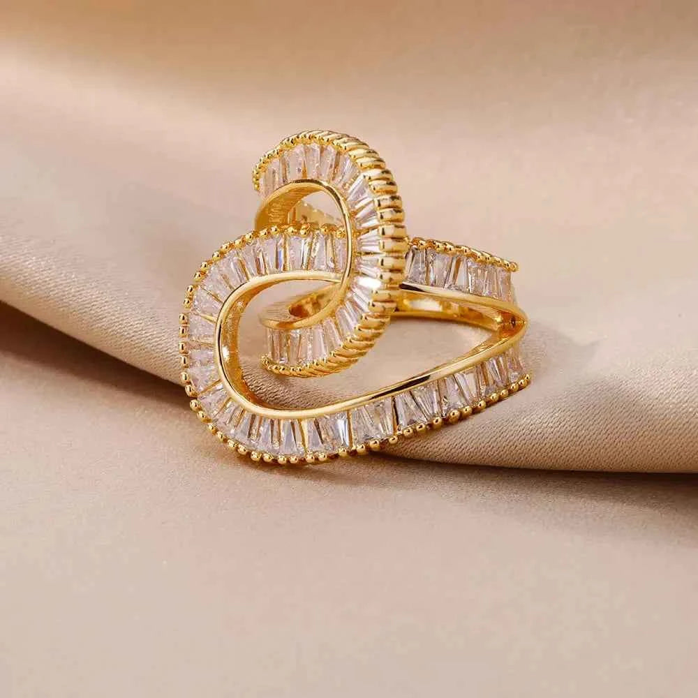 Adjustable Roma Loop Ring