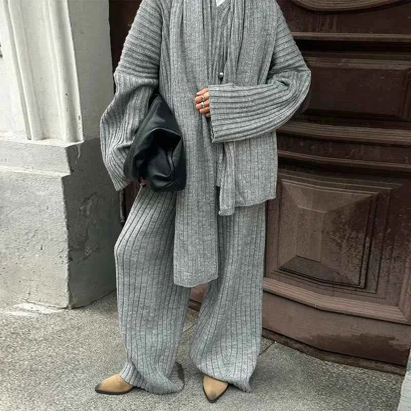 Women's Oversized Knit Set – Ribbed Sweater & Wide-Leg Pants with Scarf
