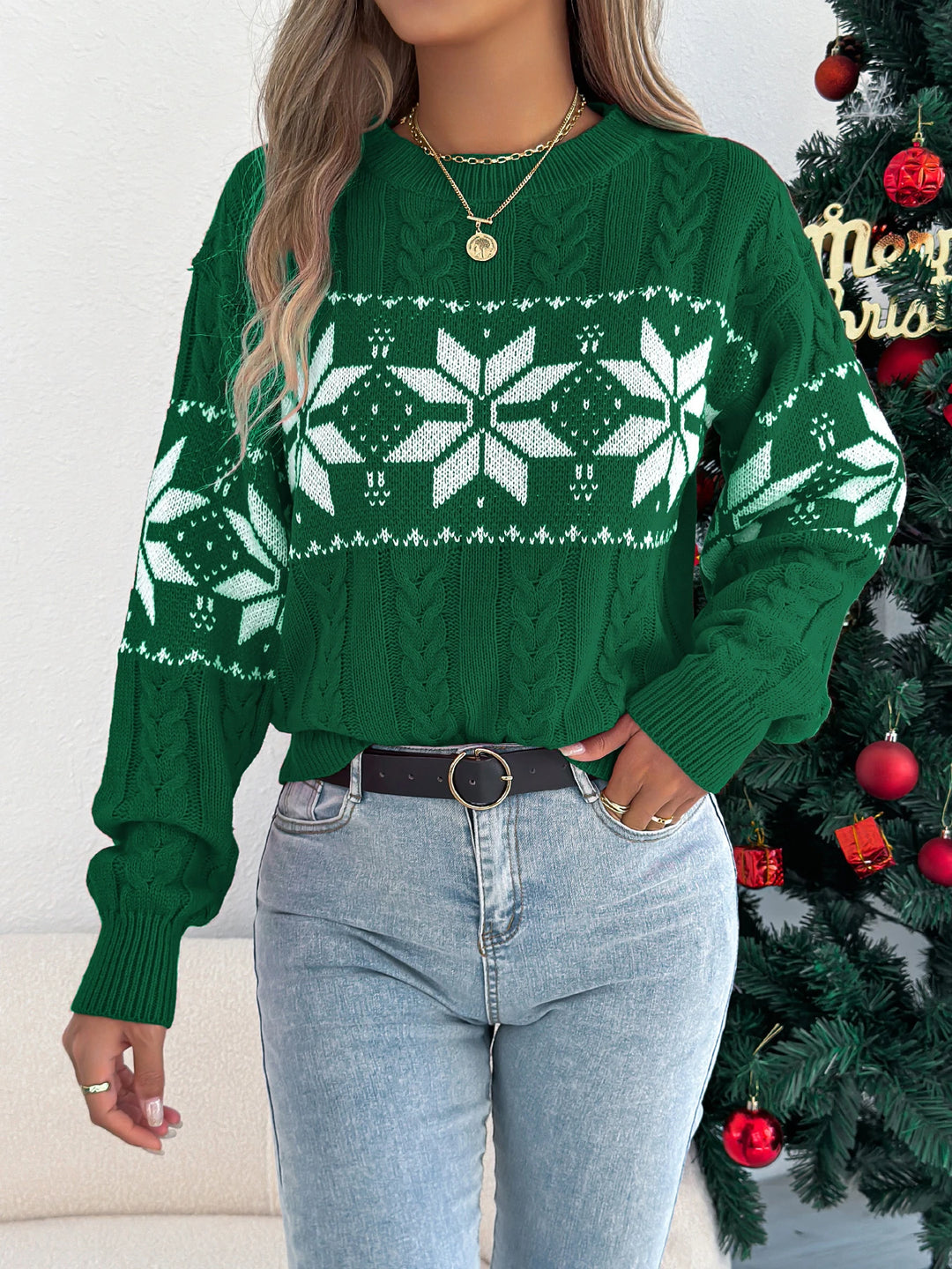 Women's Casual Snowflake Pattern Knitted Christmas Sweater for Autumn Winter