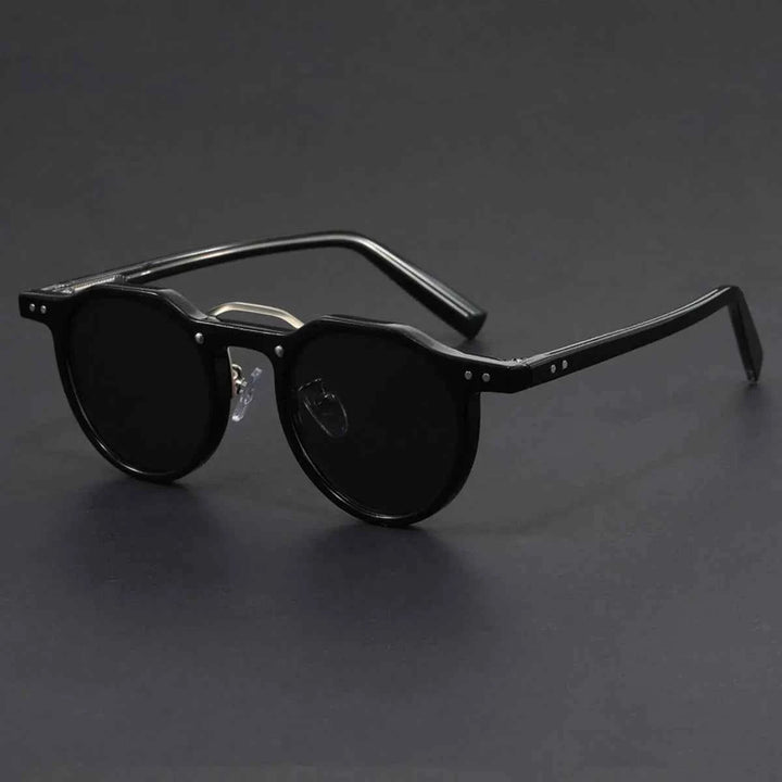 Stylish Riviera-Inspired Sunglasses Deep Black