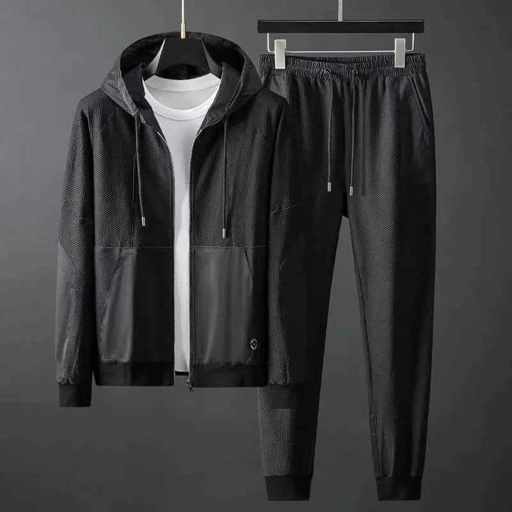 Men's Stride Tracksuit - Comfortable & Stylish Activewear Black