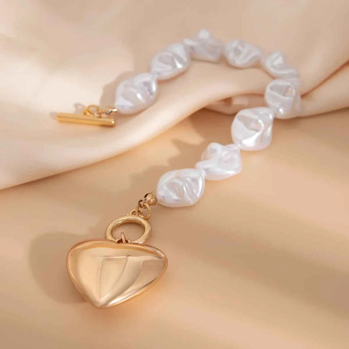 Elegant Pearl Heart Jewelry Set