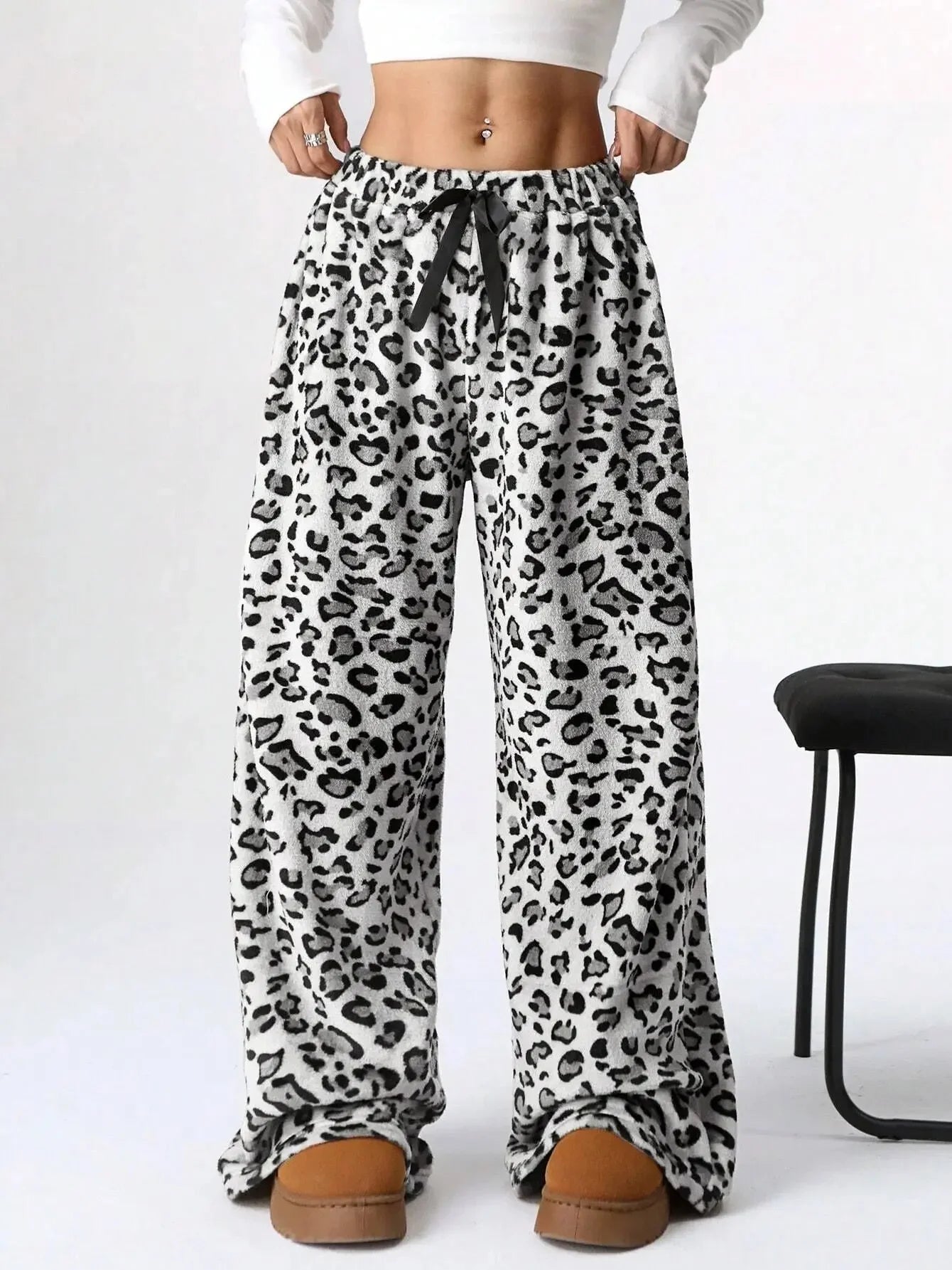 Women's Leopard Print Lounge Sweatpants White