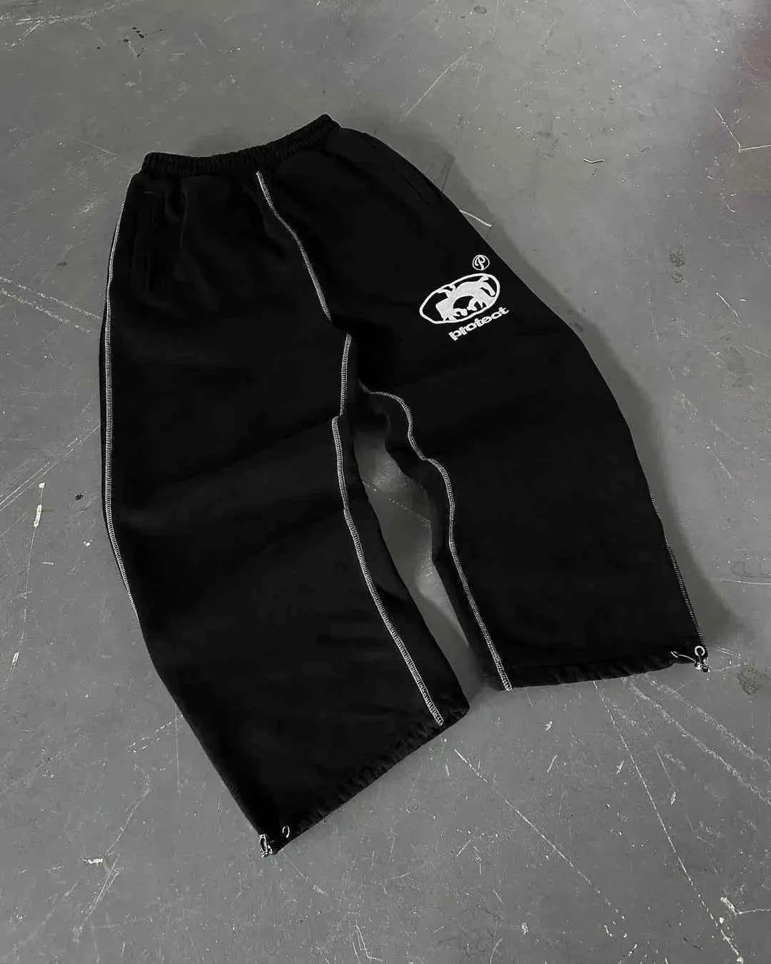 Y2K Retro Stripe Baggy Jogging Pants – Unisex Harajuku Streetwear Black