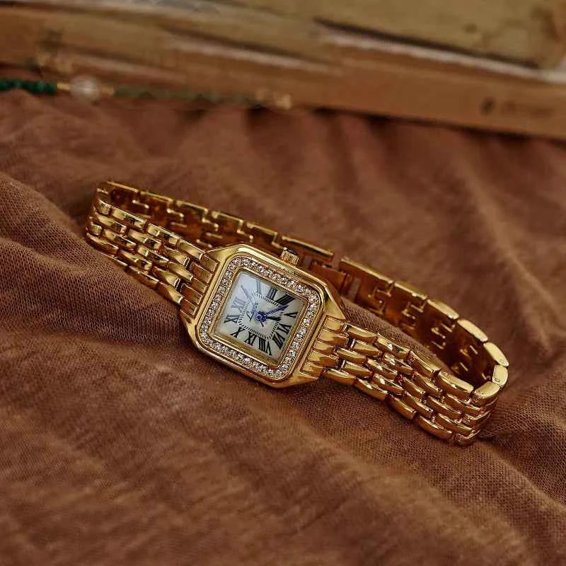 Elegant Crown Design Wrist Watch for Women Auric Gold