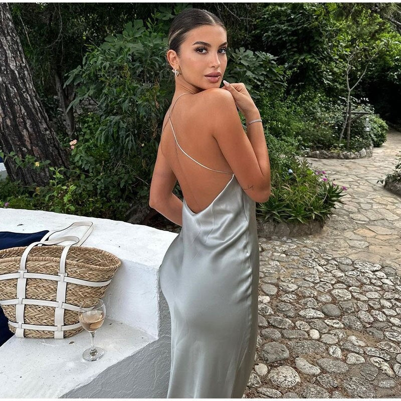 Elegant Sleeveless Maxi Dress with Open Back Design for Women XS