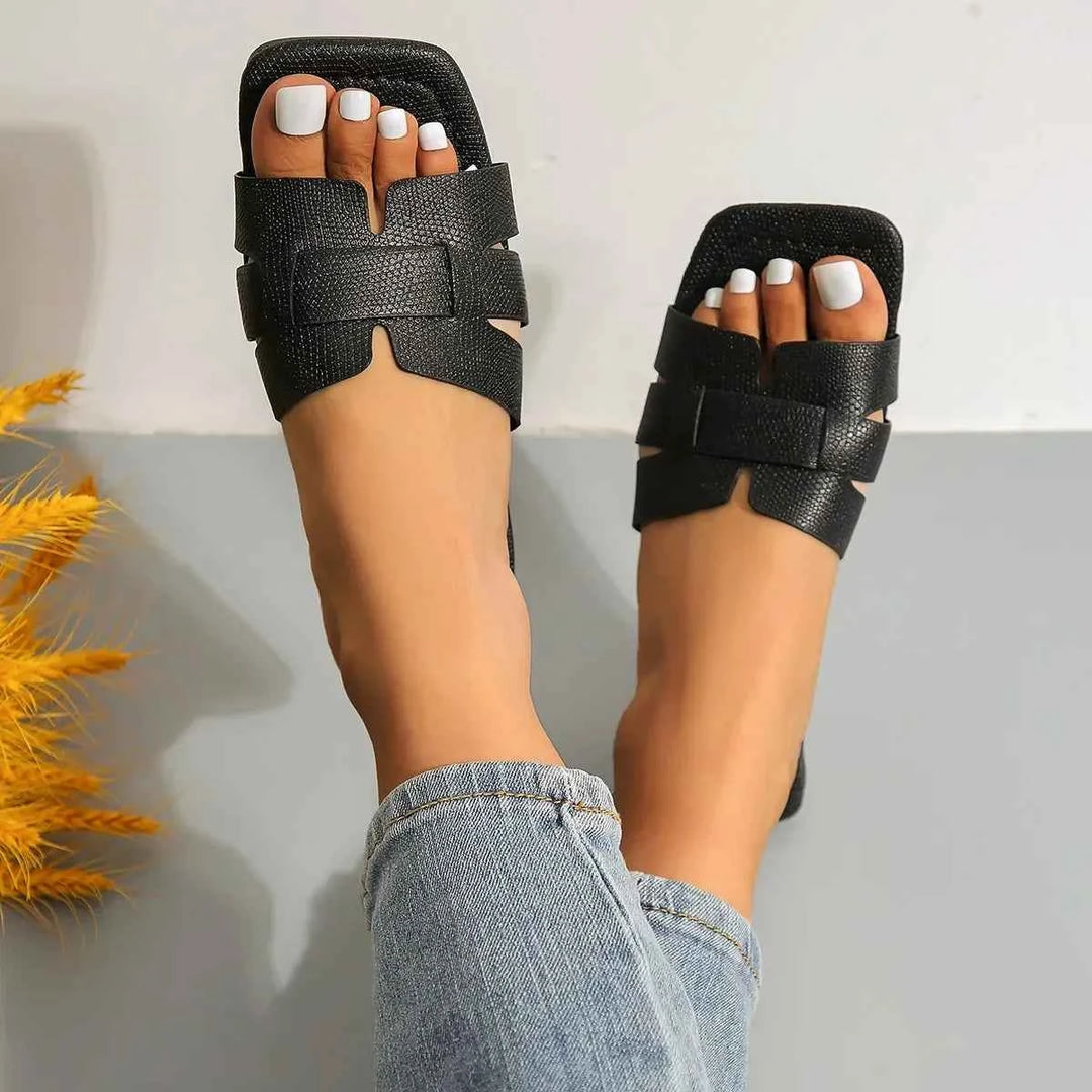 Women's Designer Open Toe Flat Slides – Summer Casual Sandals black
