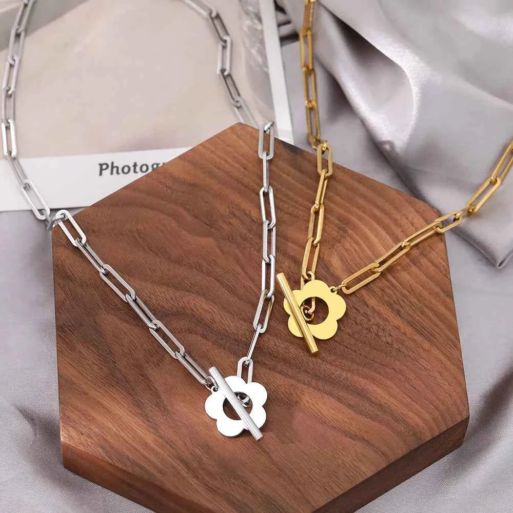 Floral Paperclip Link Necklace One of Each (Buy 1 Get 1 Free)