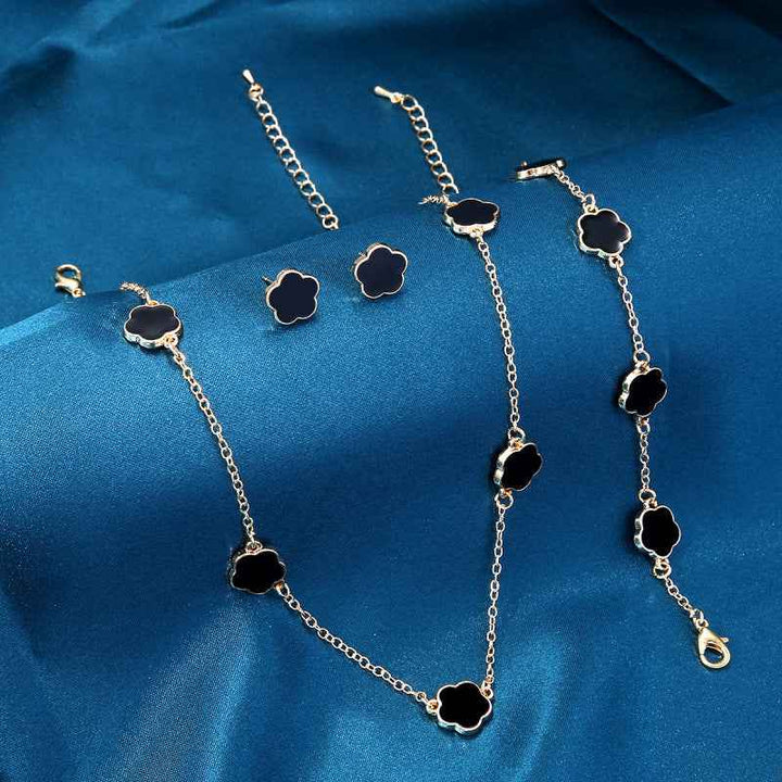 Three-Piece Clover Charm Pearlescent Pendant Necklace Set