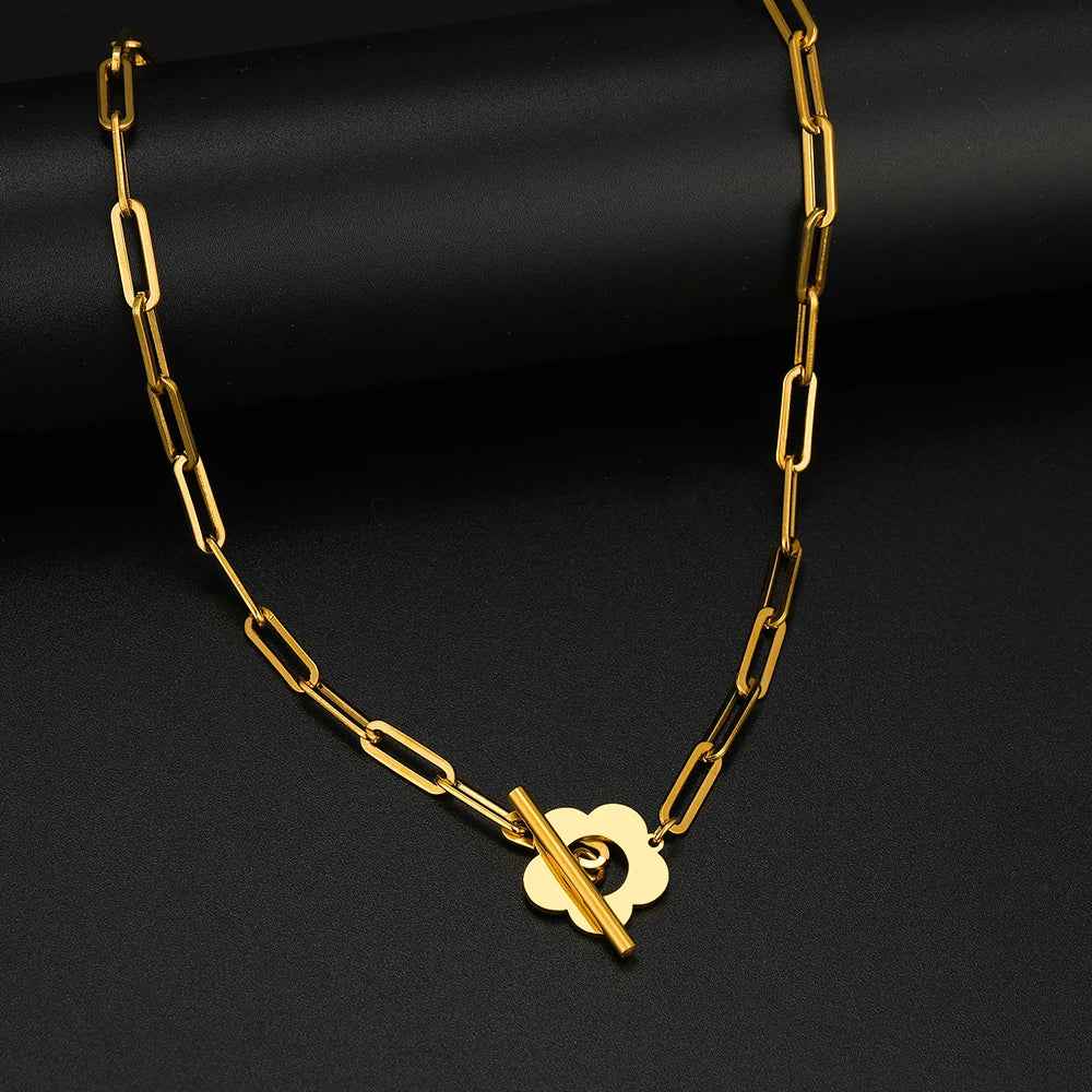 Floral Paperclip Link Necklace
