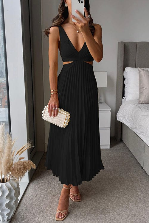Sanne | Elegant Pleated Midi Dress Black