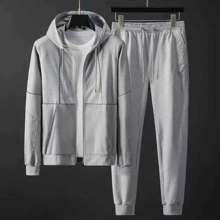 Men's Stride Tracksuit - Comfortable & Stylish Activewear White