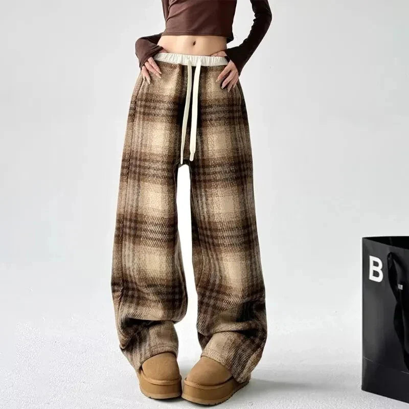 Women's Plaid Pants - Stylish and Comfortable
