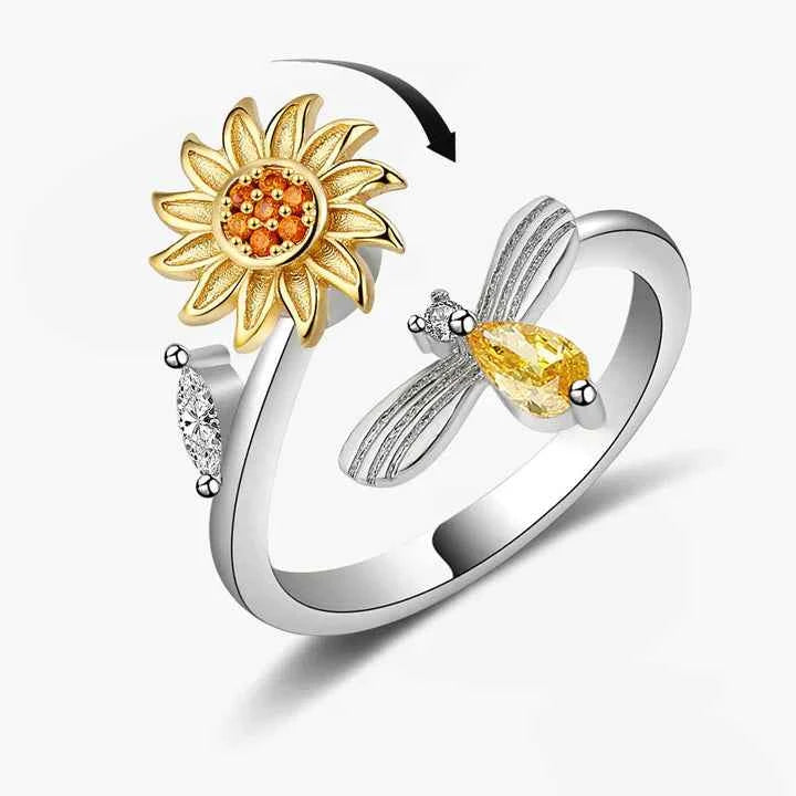 Sunflower Delight: Spinning Bee & Sunflower Ring