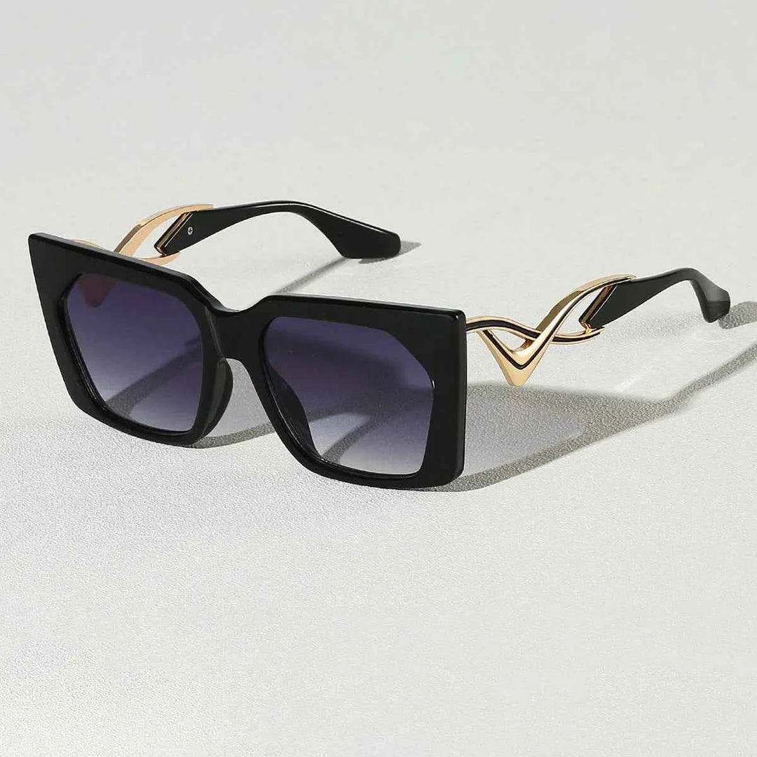 Stylish Cat Eye Sunglasses for a Chic Look Black