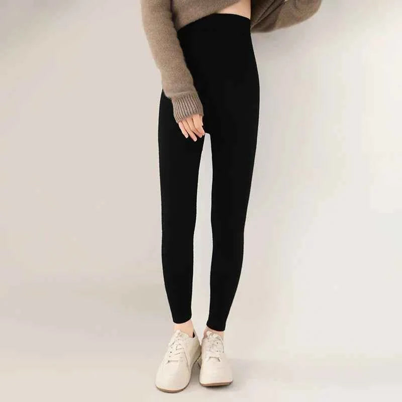 Women's Knit Leggings - Stylish and Comfortable