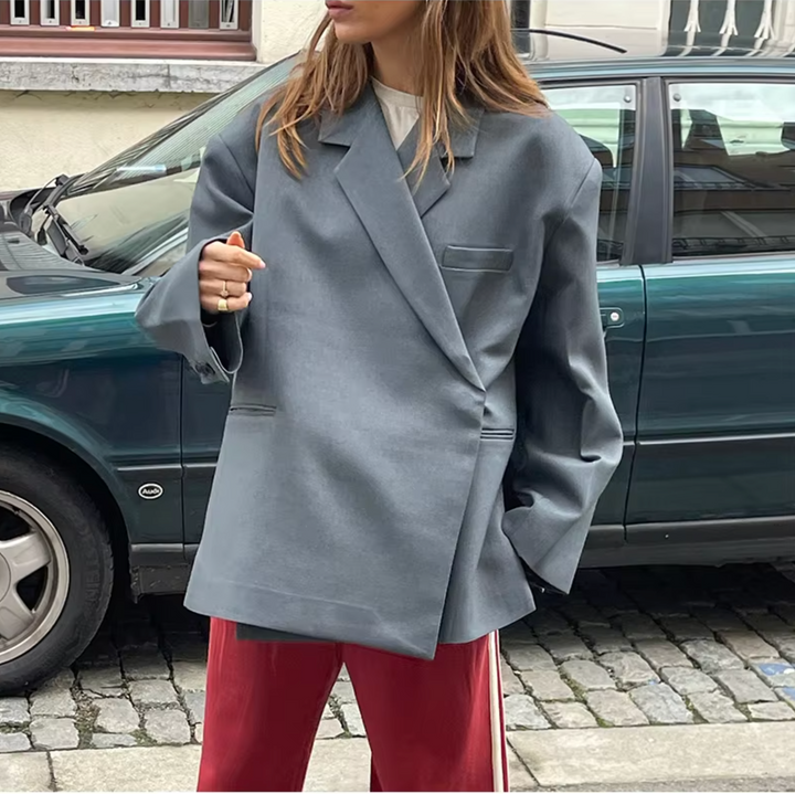 Women's Oversized Blazer - Classic Lapels & Long Sleeves - Casual Chic Style Grey