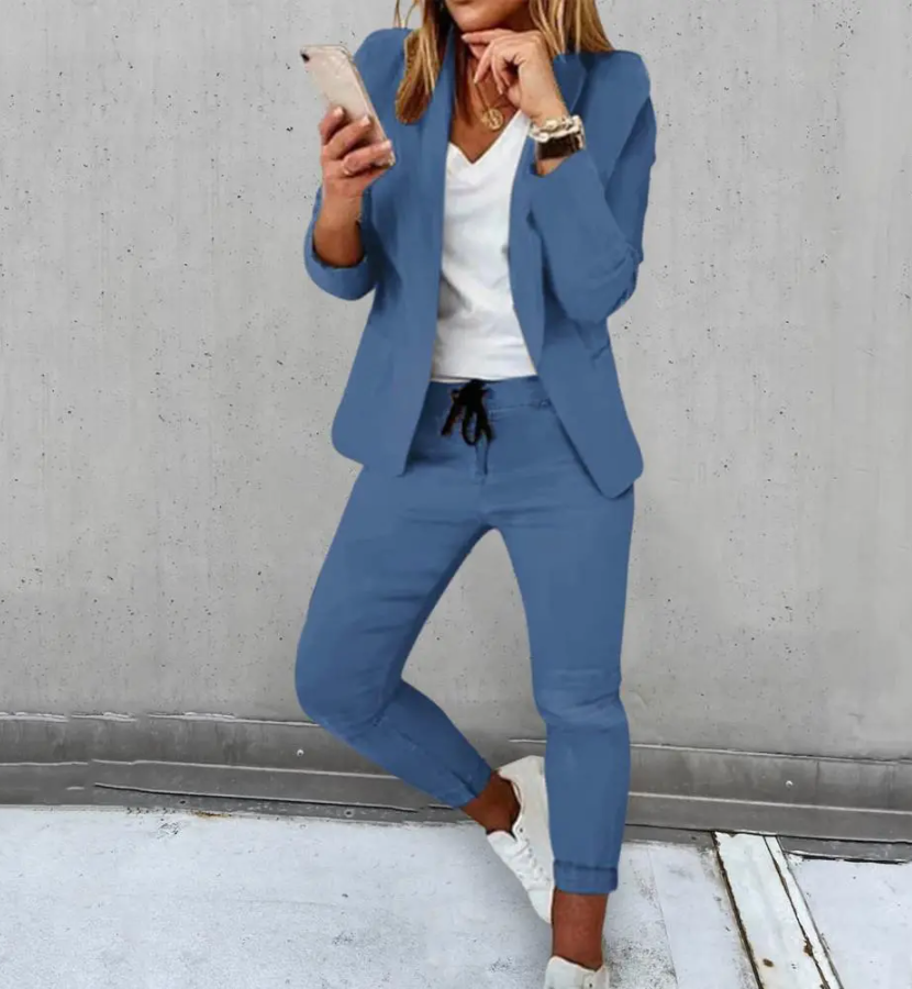 Women's Tailored Blazer and Jogger Pants Set – Casual Chic Style Blue