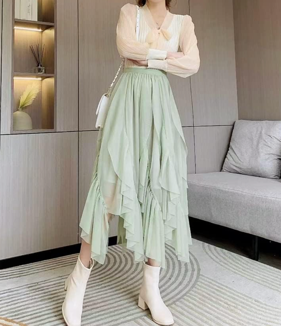 Women's Ruffled Green Midi Skirt L