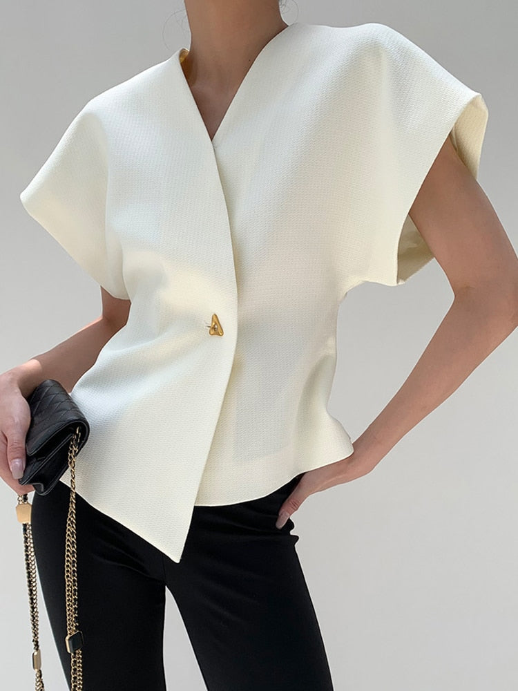 Sophisticated Blazer Top for Women with Tailored Fit White