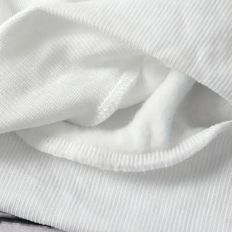 Grim julesweatshirt med rund hals til mænd - design med julemand og haj, store størrelser