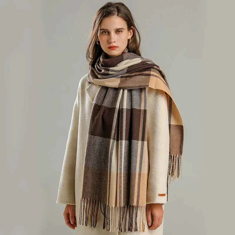 Women's Cashmere Scarf in Elmsford Style Brown