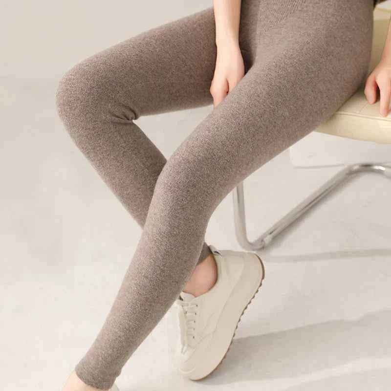 Women's Knit Leggings - Stylish and Comfortable