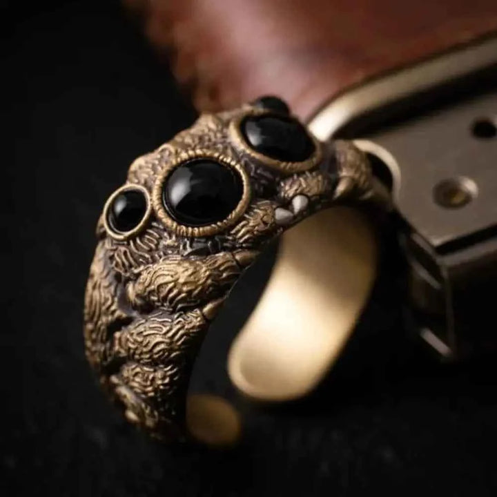 Elegant Nightfang Spider-Inspired Ring