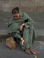 Women's Oversized Knit Set – Ribbed Sweater & Wide-Leg Pants with Scarf