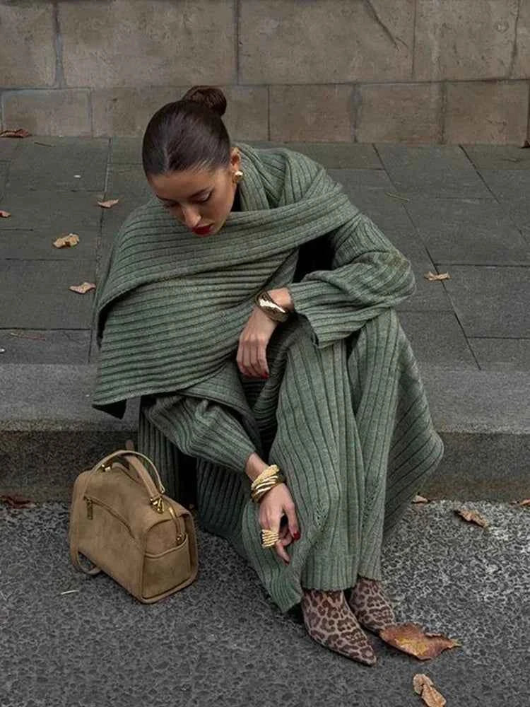Women's Oversized Knit Set – Ribbed Sweater & Wide-Leg Pants with Scarf