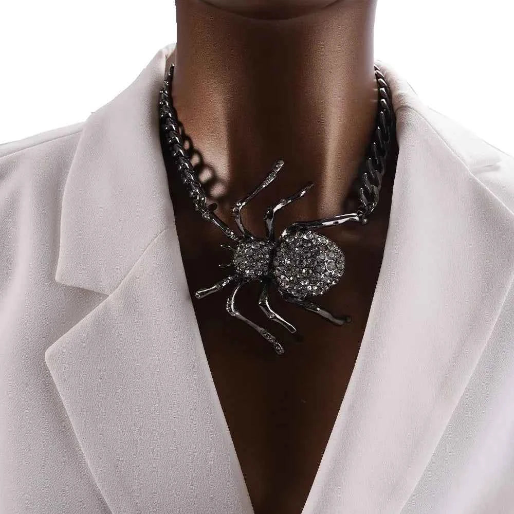 Elegant Gothic Spider Pendant Necklace